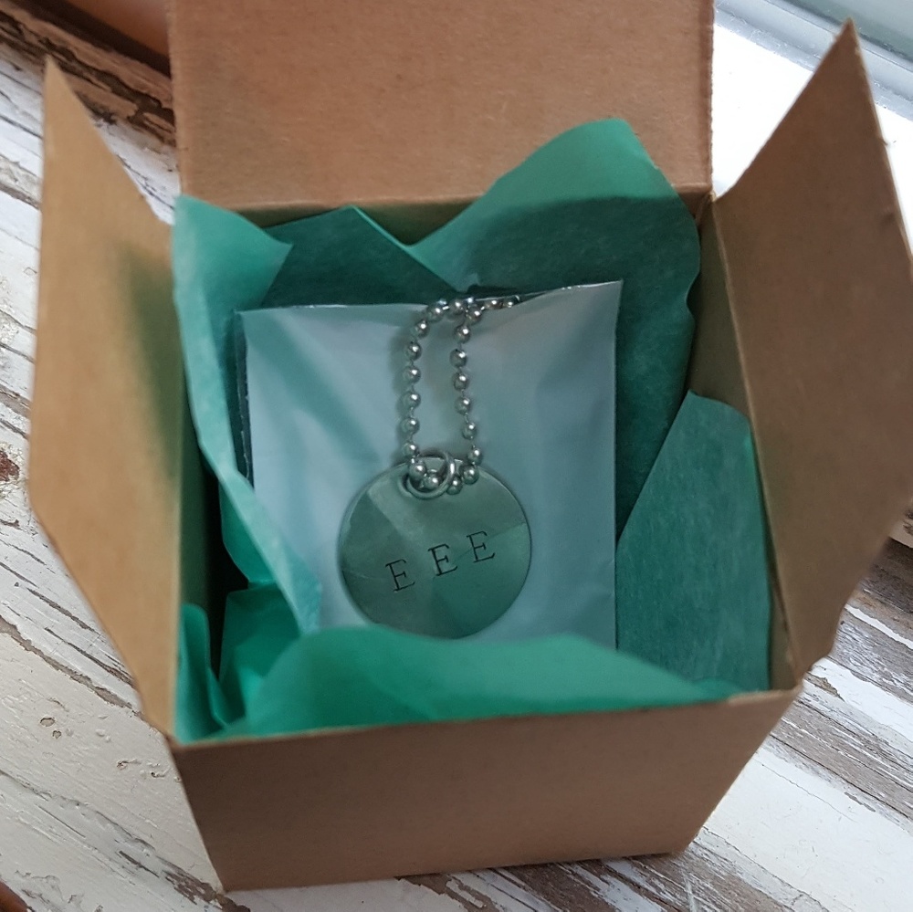 Custom Keychains, Bracelets, Necklaces - Picture 5 of 6